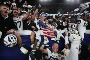 Army-Navy! Celebration Bowl! And Whatever the Hell the Bucked Up LA Bowl Hosted by Gronk is.