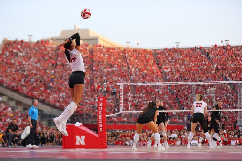 College Volleyball Starts This Weekend!