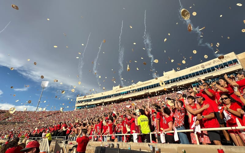 BIG NOOOOOOOD SATURDAY PREGAME HANGOUT